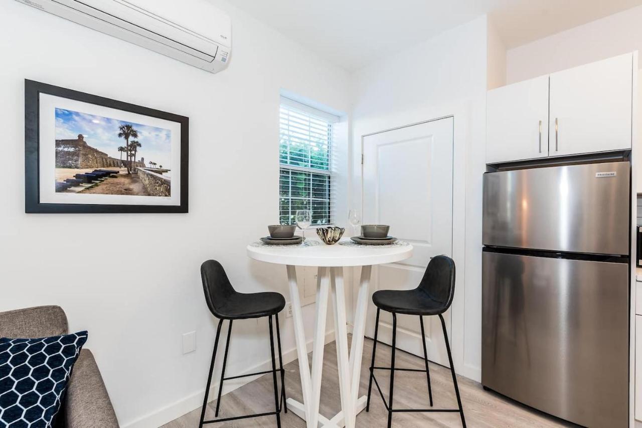 The Studio At Old Mission Walking Distance To Downtown And Onsite Parking سانت أوغيستين المظهر الخارجي الصورة